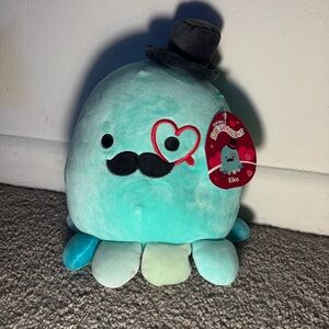 Eiko Valentine’s Day Squishmallow NWT